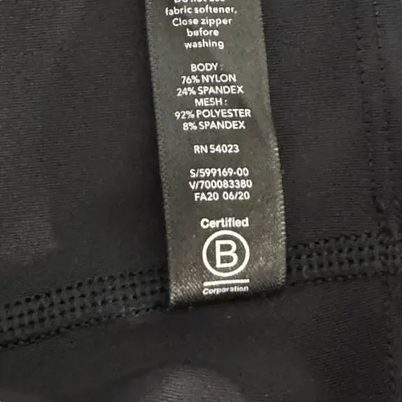Alllyson Felix x Athleta Black Leggings Size XL Legend Mesh 599169‎ - Picture 10 of 11